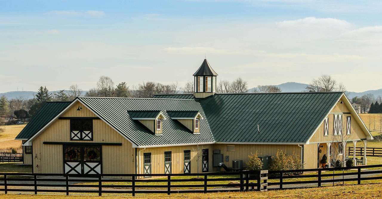 Private Equestrian Yard To Rent